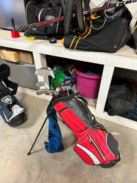 Set of junior LH golf clubs.  