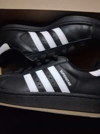 Adidas Superstar womans shoes, Size 7, View more