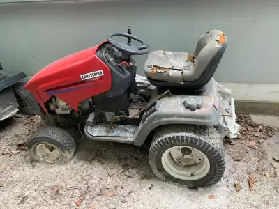 Craftsman GT5000 garden tractor, View more