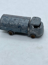 Matchbox By Lesney No.38 Karrier Refuse Collector