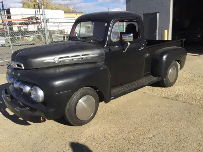 1952 Ford F1 pickup, V8 flathead engine, manual transmission Complete off frame restoration complete...