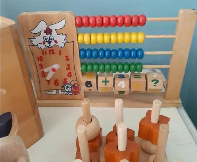 Vintage wooden educational toys - shapes, math, time in Toys & Games in Markham / York Region - Image 3