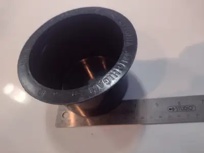 UNDERGROUND PRODUCTS 57-1   4" Regular Plug VERTICAL LOCK SPACER, View more
