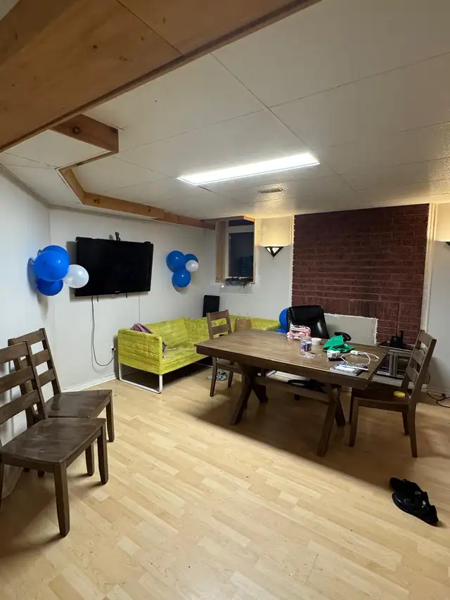Basement room for rent  in Room Rentals & Roommates in Peterborough - Image 10