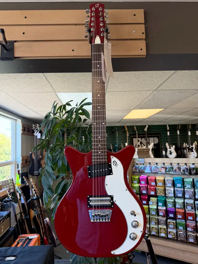 Danelectro D59X12-BLOODRED 12-String Electric Guitar