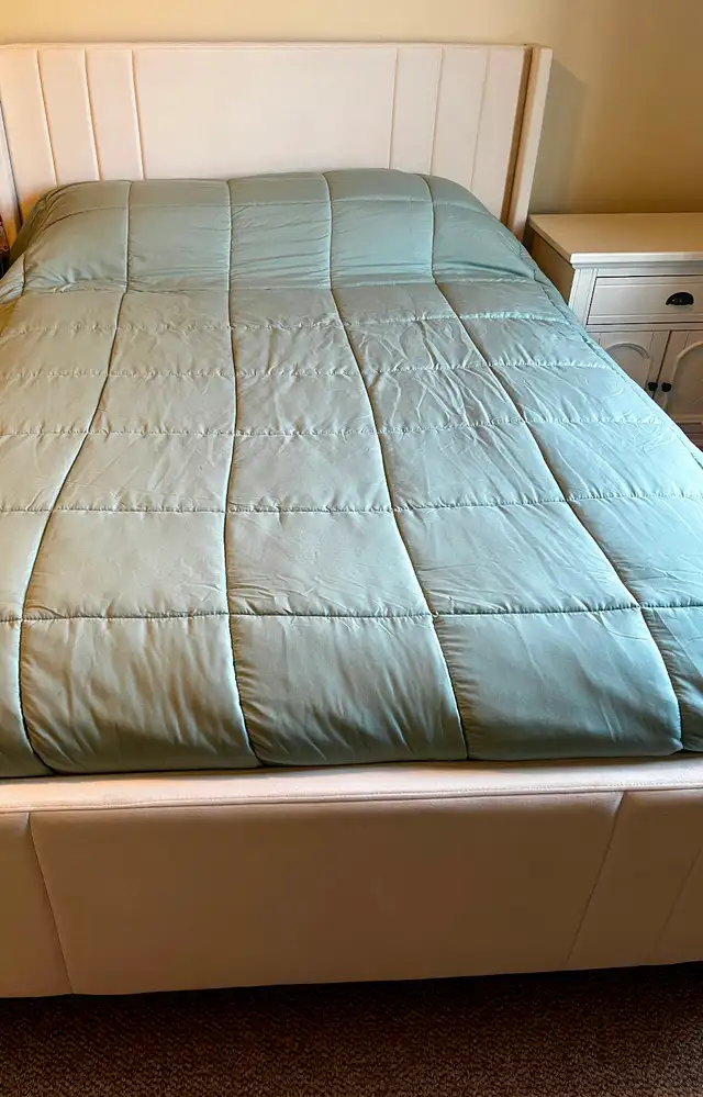 Queen size bed frame in Beds & Mattresses in Truro - Image 3