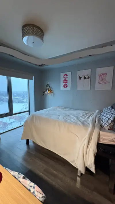 Subletting my King Street Towers room for the Summer 2026 Term! $800/month for a room in a shared un...