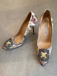（SOLD） Manolo Blahnik  Butterfly Satin Pump high heel shoes