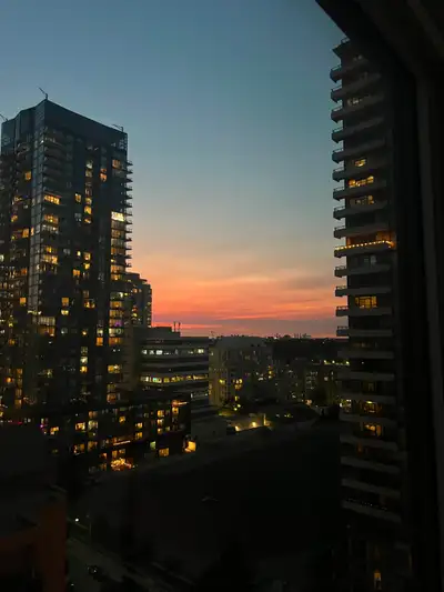 Bright and modern 1 bed / 1 bath unit in a newly built condo, just a short walk to the subway. ✨ Fea...