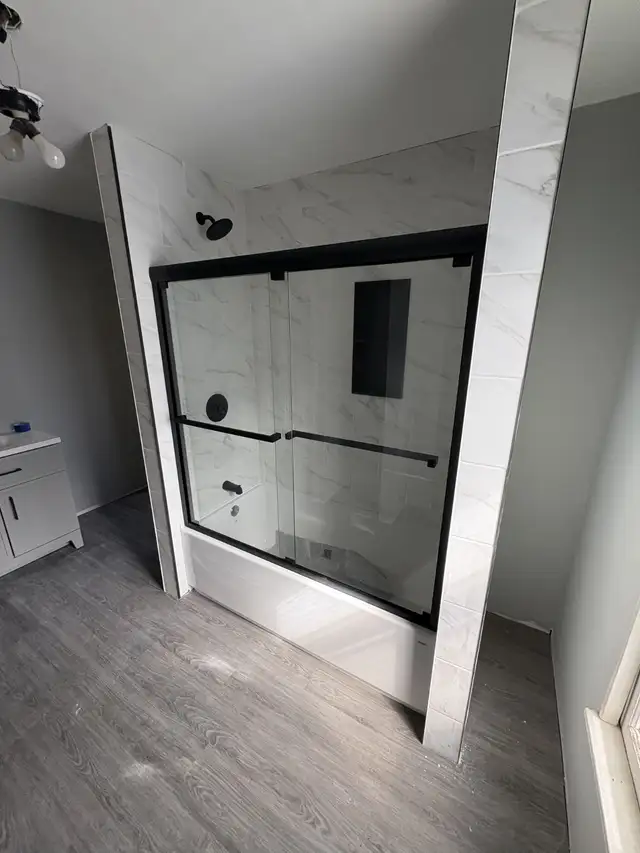 TILE INSTALLATION!539344360901847041