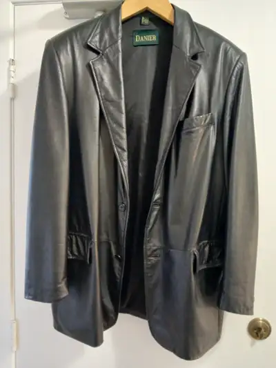 Vintage Danier black blazer, View more