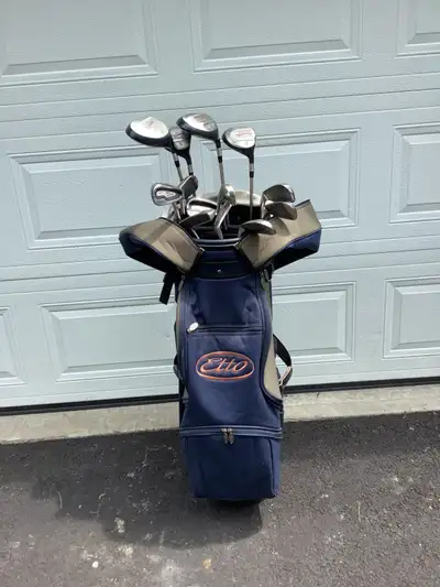 Très beau sac de Golf et Bâton de Golf + charriot 2 roues Pour femme Droitier