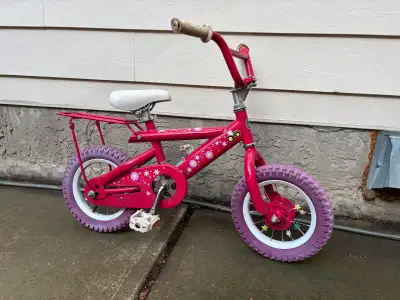 John Deere kids bike 12”, View more