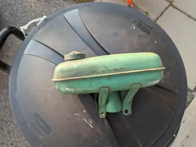 For sale is a good used gas tank for a 1952 Reo lawn mower engine. Shipping is extra