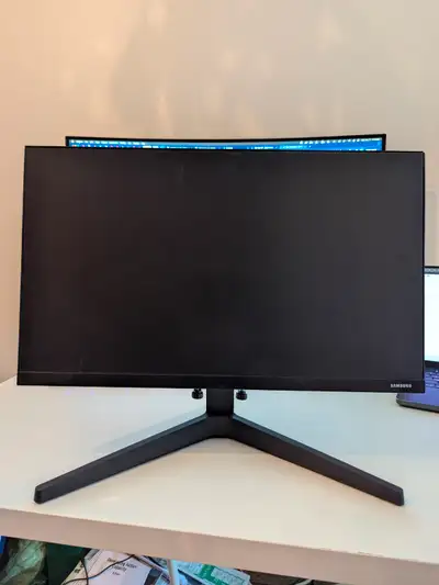 SAMSUNG 22-Inch FHD 1080p Computer Monitor HDMI cable included 75Hz IPS Panel, HDMI, VGA (D-Sub), 3-...