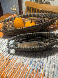 Beautiful grapevine  boat basket set