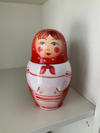 Vintage 2003 Russian Nesting Doll Ceramic Canister 8” Red 