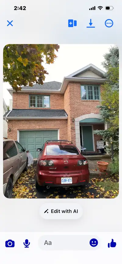 I am offering a bright and cozy room for rent in Nepean,walking distance to fallowfield station.1 bu...