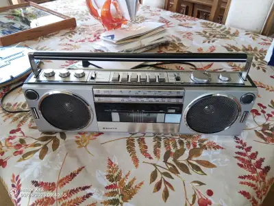 Vintage Sanyo Stereo Radio Cassette Recorder M7130K. Radio and cassette works perfectly. Sounds amaz...