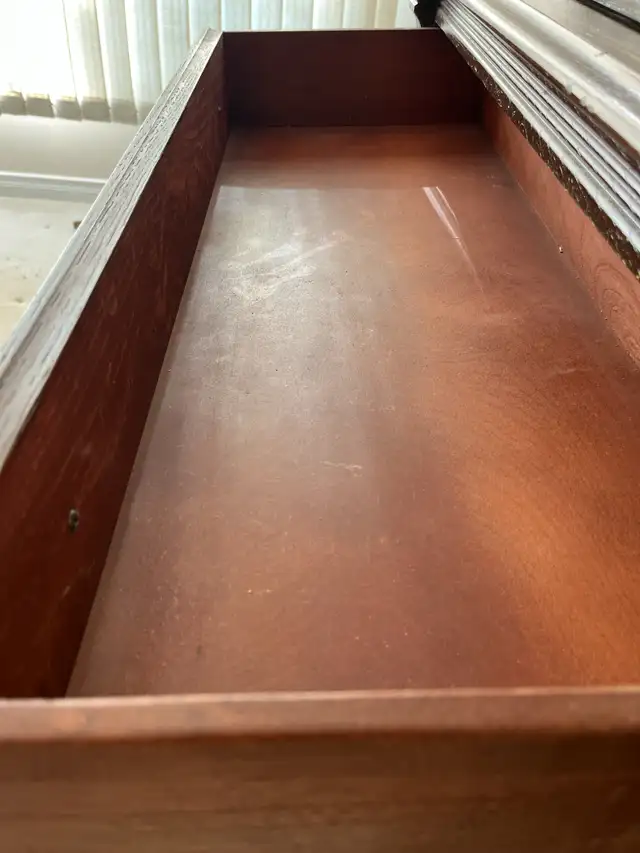 Solid Wood Display Cabinet in Hutches & Display Cabinets in Peterborough - Image 10