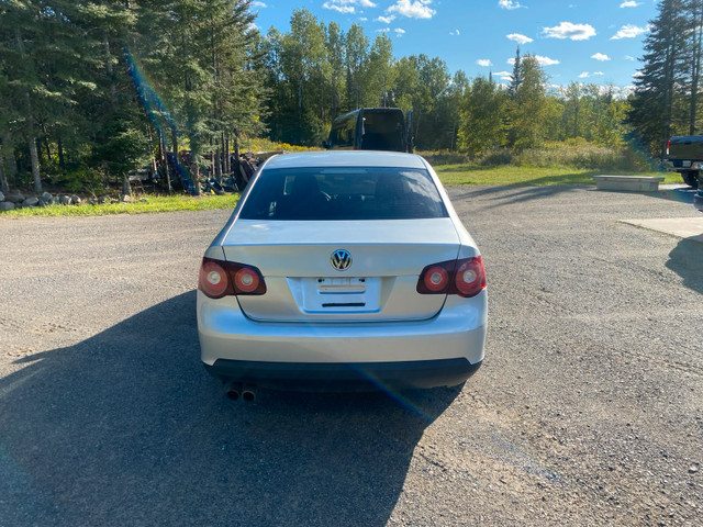 2009 Volkswagen Jetta in Cars & Trucks in Thunder Bay - Image 3