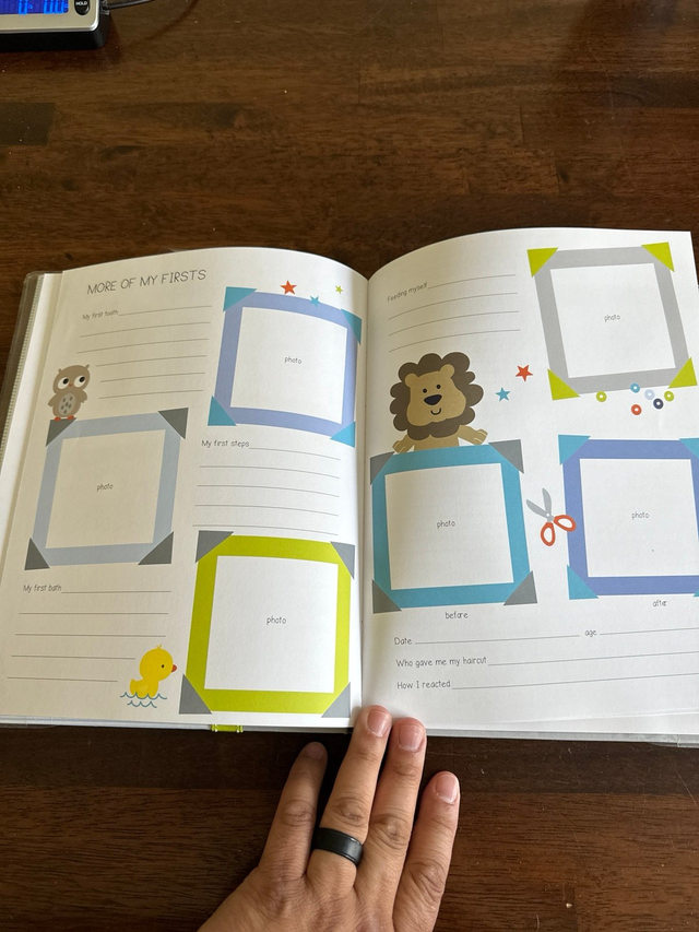 NEW Carters Baby Memory Book in Non-fiction in City of Toronto - Image 4