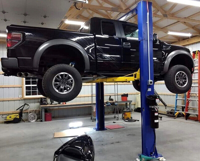 Quality 9000lbs Capacity Certified CSA Hydraulic 2 Post Car Lift in Other in City of Halifax