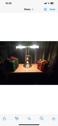  Vintage brass desk lamp