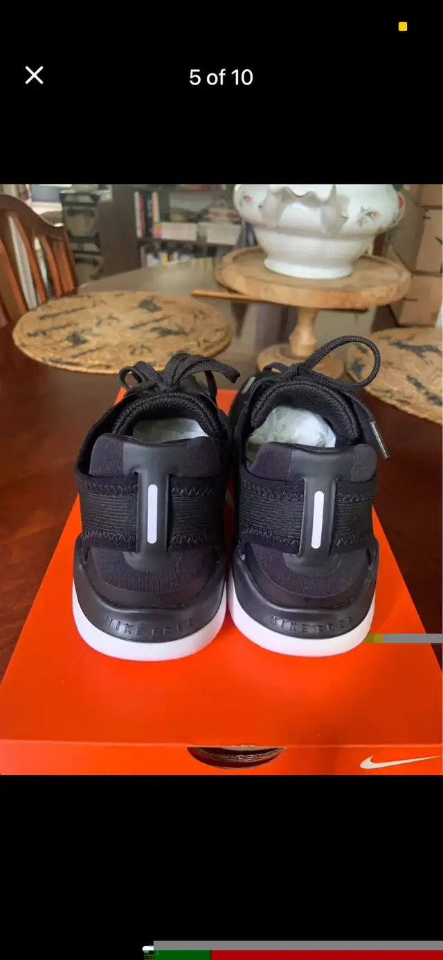 NEW WOMEN’S HIGH-END  ‘ NIKE FREE SIZE 7 RUNNERS  RN2018 in Women's - Shoes in Mississauga / Peel Region - Image 6