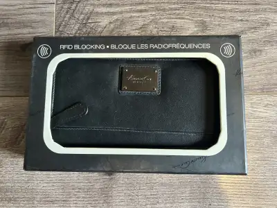 NEW Kenneth Cole New York Wallet, View more