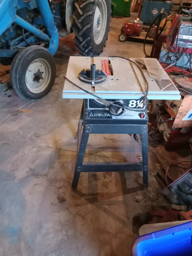 table saw in Power Tools in Kitchener / Waterloo - Image 2