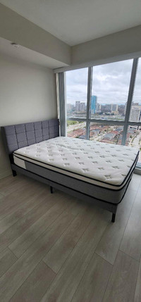 Used-like new 12 inch Queen mattress $190