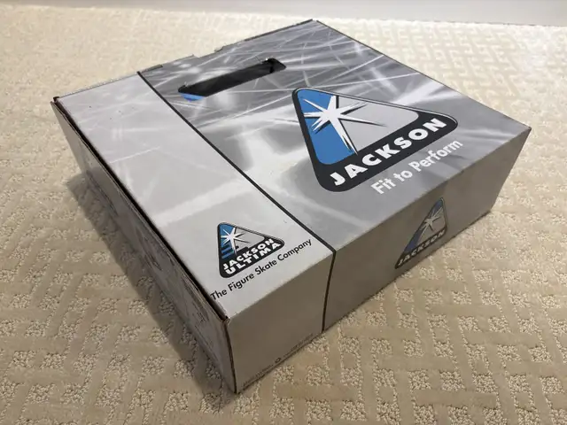 Jackson Mystique Figure Skates in Skates & Blades in Markham / York Region - Image 2