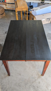 Refinished 8 Seat Black Top Dinning Table w/ Hidden leaf ext