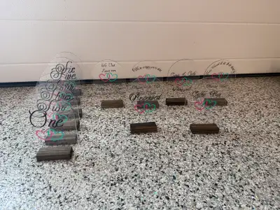 Excellent condition, these were custom done! Table numbers are 1-6 There are 12 signs in total with...