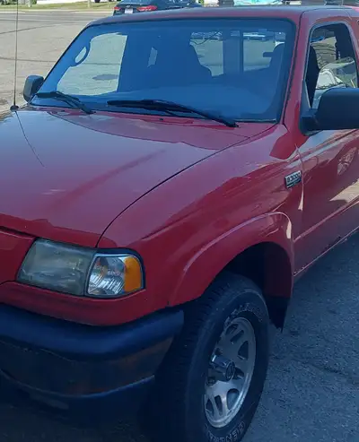 5000$ OBO. Was certified recently (safety). 2007 Mazda B3000 Extended cab (V6 3L engine). Similar to...