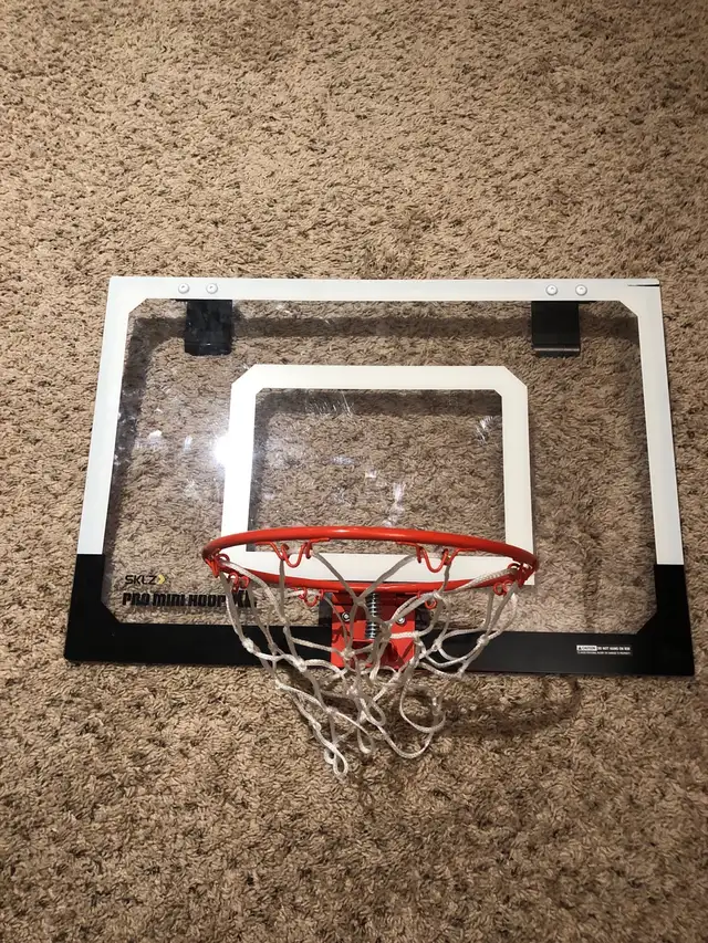 Basketball Hoop (door hanging) in Basketball in Calgary - Image 2