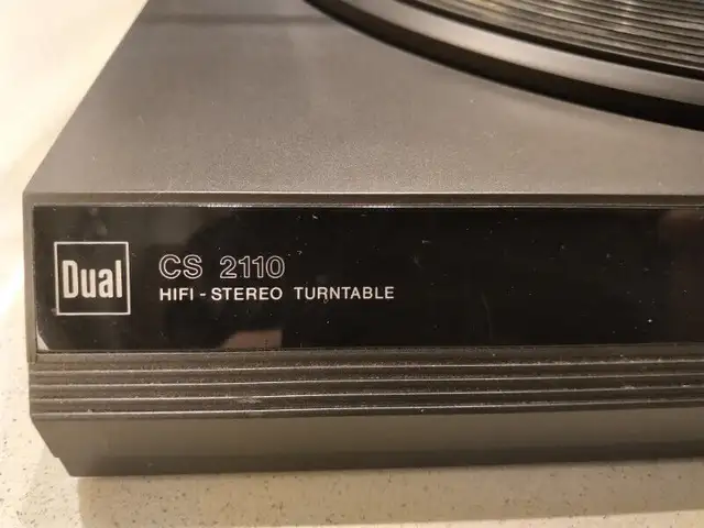 Turntable - Dual CS2110, Belt Drive, 1987, Autoreturn, Plastic in Other in Markham / York Region - Image 10