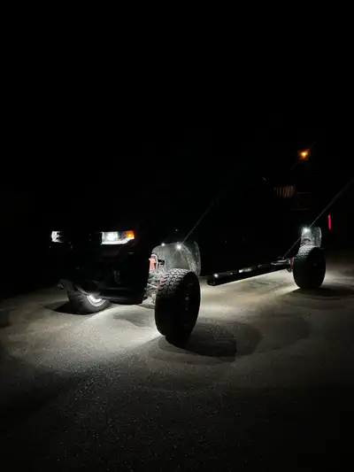 SUV / SEDAN trade or cash 2 sets wheels Fun daily driver message for more information