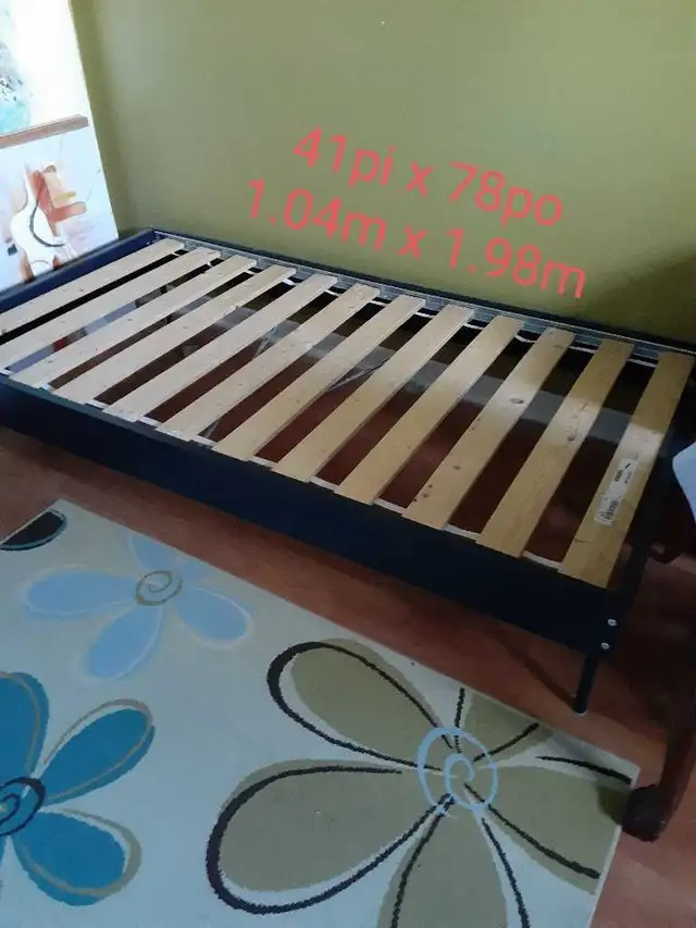 Base de lit simple 41 pox 78po (matelas & tapis dispo) in Beds & Mattresses in Laval / North Shore - Image 2