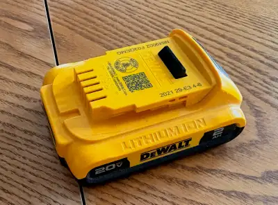 Dewalt battery 20v 2.0Ah DCB203, View more
