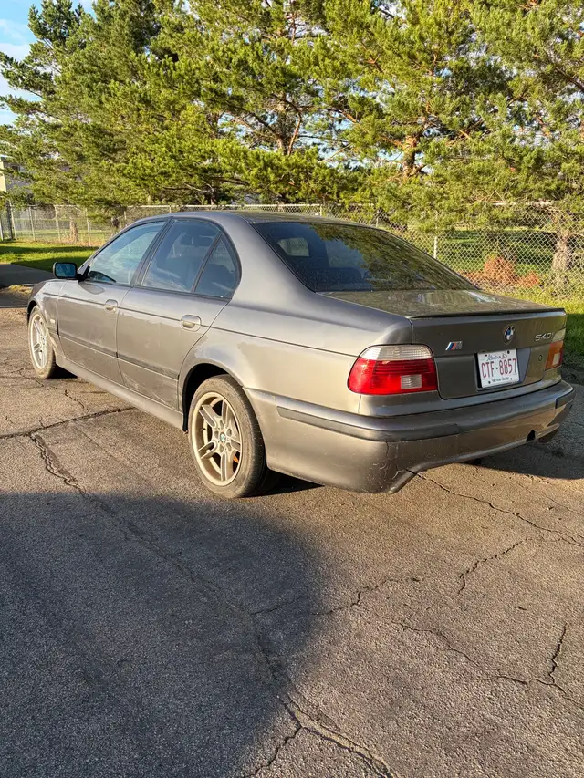 2002 BMW 540i sedan542521816012574726