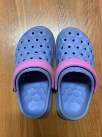 Boy crocs size 8/9