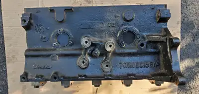 Ford Cortina Engine Block / Bloc moteur, Casting #701M6015EA, L Block. Bore measurements / Mesures d...