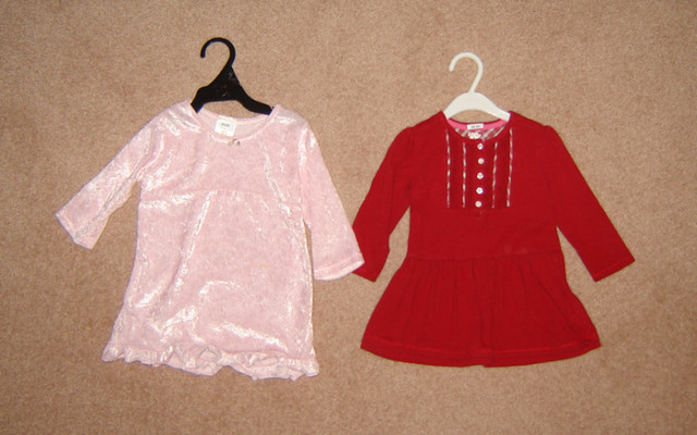 New 3 pc Sets & Dresses (EUC), New Winter Set - 12, 12-18, 18 m in Clothing - 12-18 Months in Strathcona County - Image 4