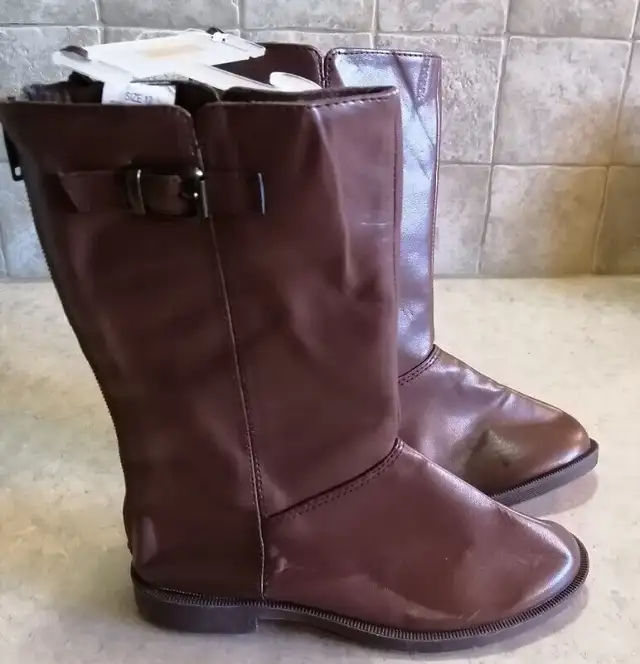 Girl's Gymboree Boots in Kids & Youth in Bedford - Image 5