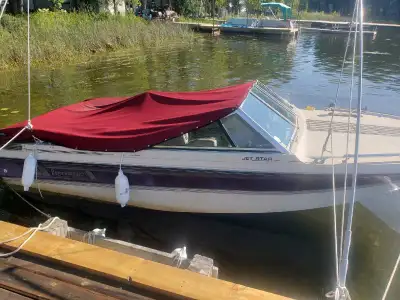 Classic Peterborough Jetstream Boat Ready for the Water! Looking for a fun and reliable boat to enjo...