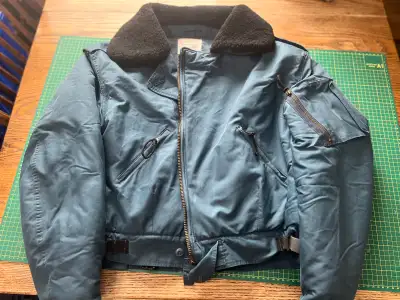 warm Canadian military flyers jacket size large/xlarge, View more