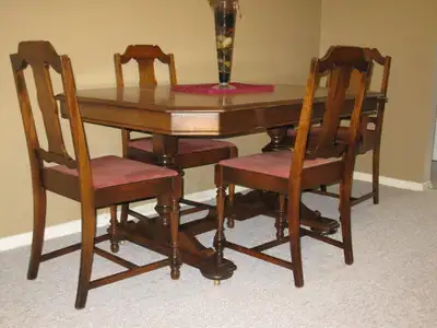 Solid Walnut, Vintage, Dining table & 6 chairs, View more