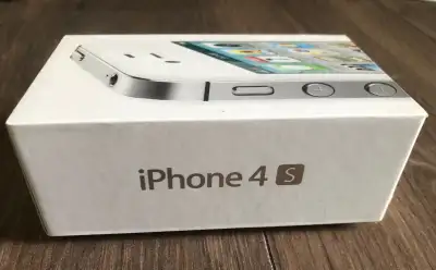 iPhones et accessoires / IPhones and Accesories, View more